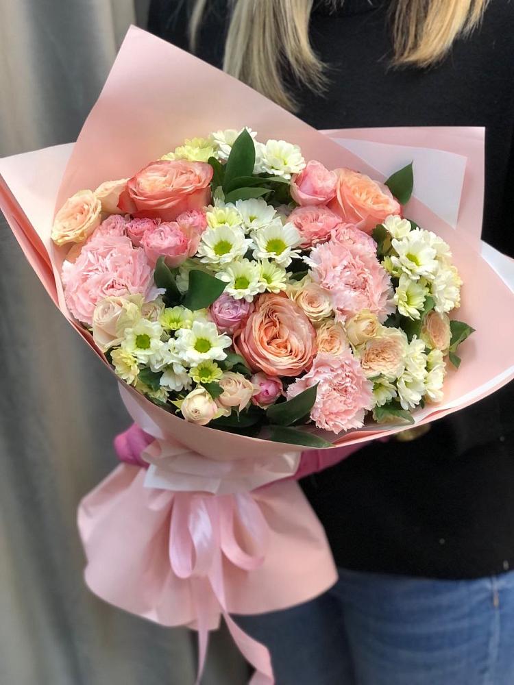 Букет цветов из: Гвоздики, Розы и Хризантемы в Коршево