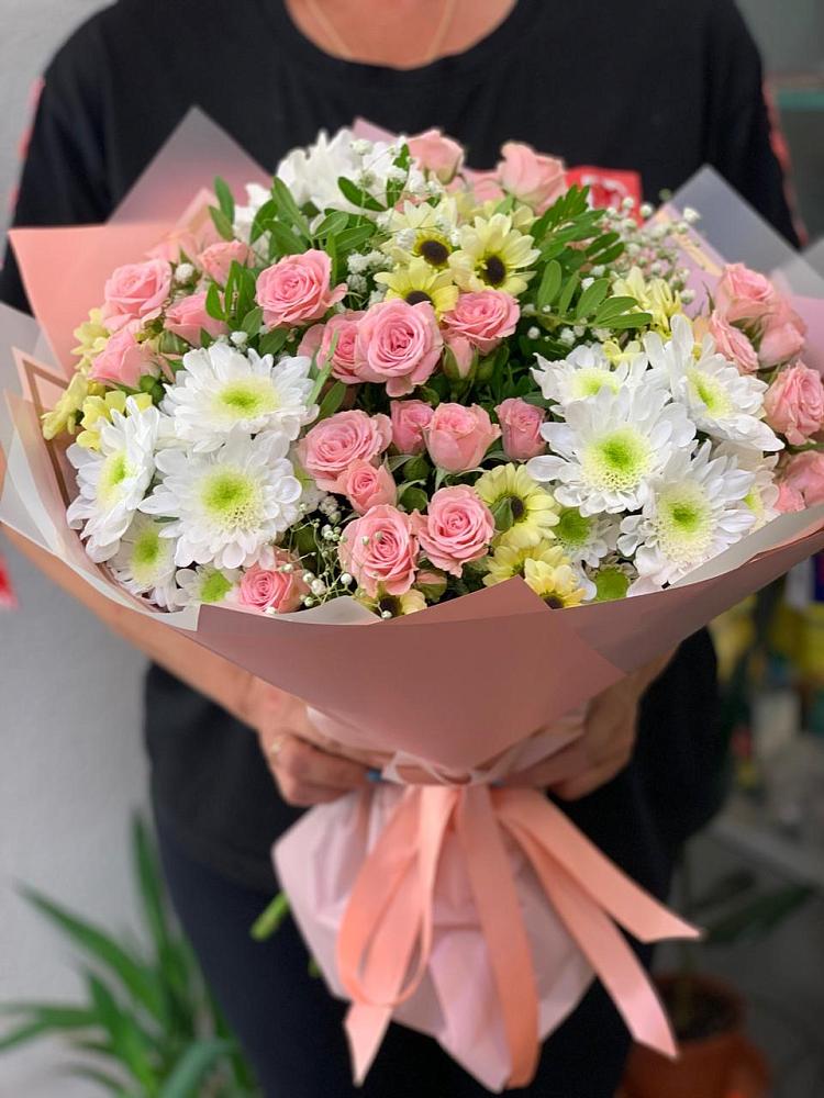 Букет цветов из: Розы и Хризантемы в Коршево