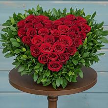 Цветочная композиция из Розы в виде сердца в Коршево