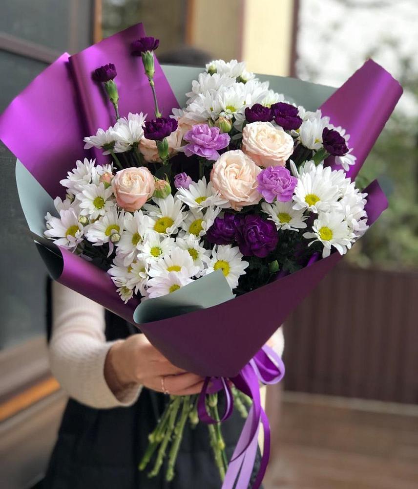 Букет цветов из: Хризантемы, Гвоздики и Розы в Коршево