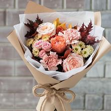 Букет цветов из:  Гвоздики, Хризантемы и Розы в Коршево