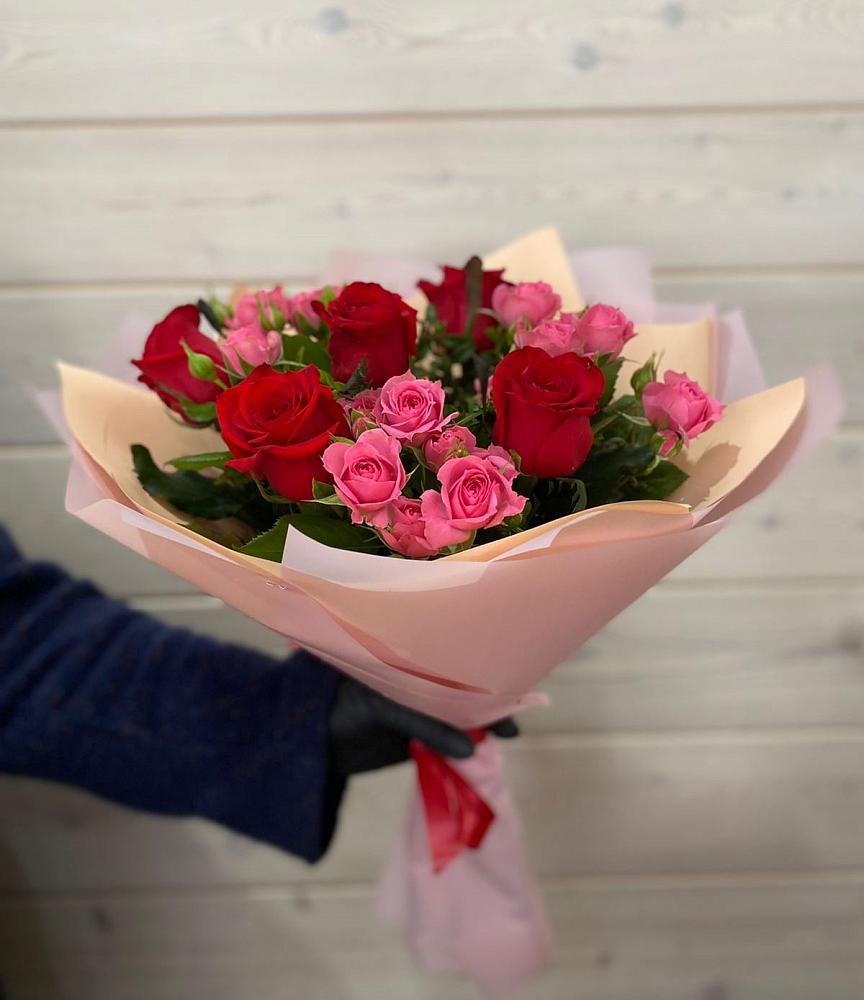 Букет цветов из: Розы в Коршево