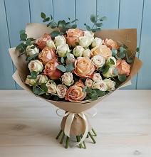 Букет цветов из:  Альстромерии и Розы в Коршево